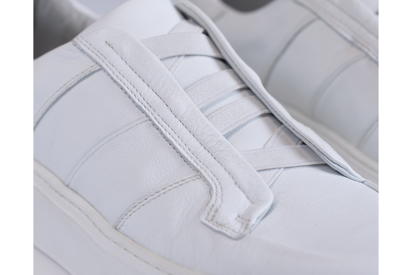 Sneaker Couro Branco