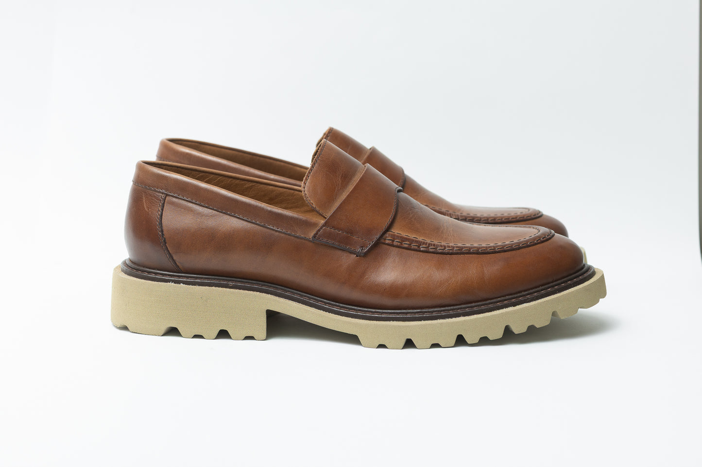 Sapato Loafer Em Couro Marrom