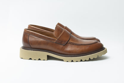 Sapato Loafer Em Couro Marrom