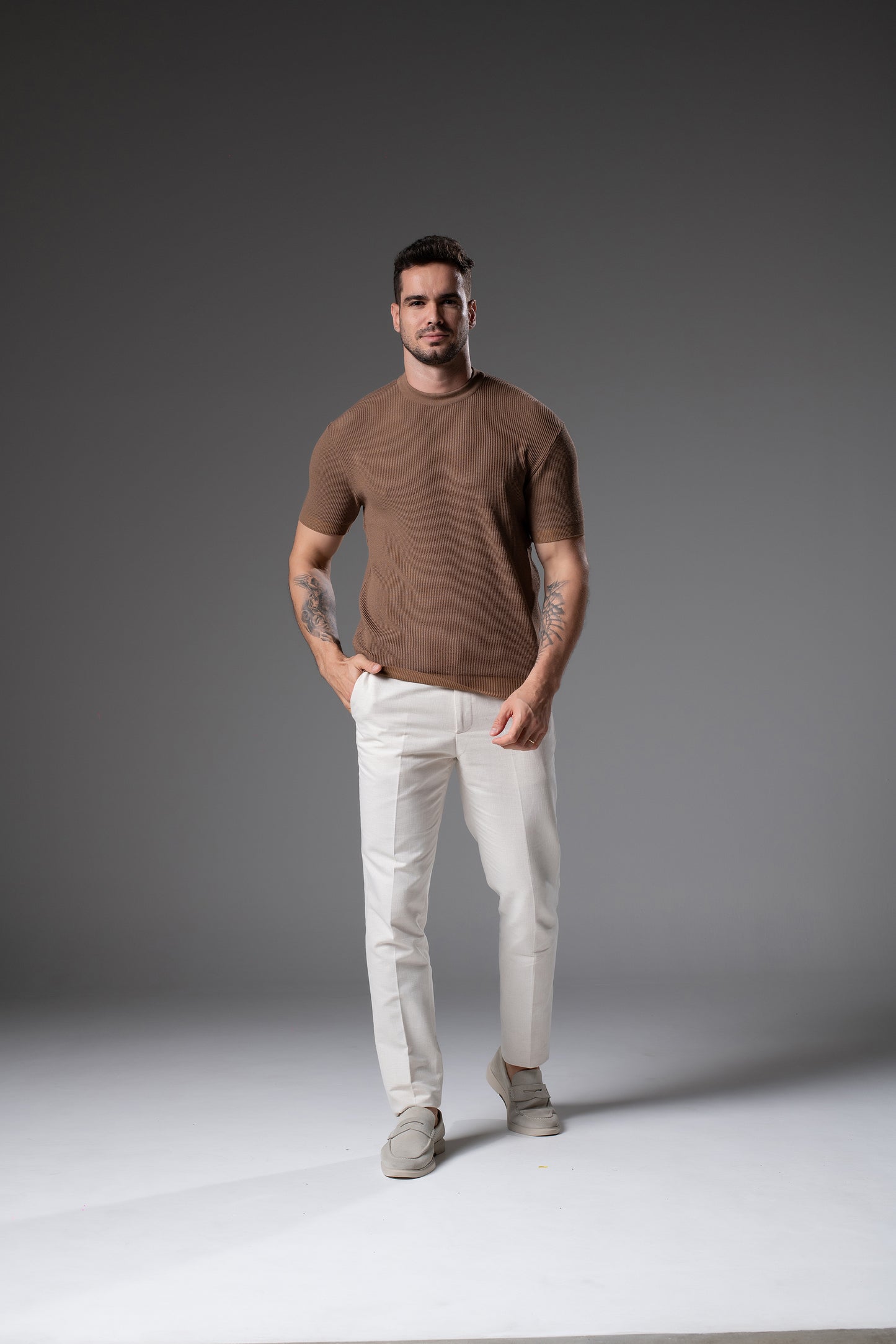 T-Shirt Tricô Canoa Marrom